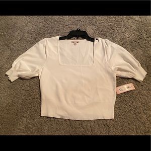 White Eva Mendes Crop Top. NWT. Size medium.